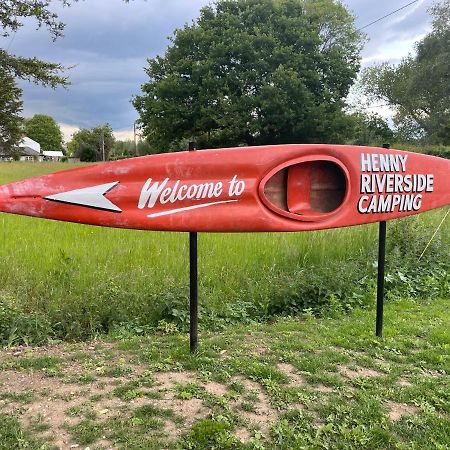 Henny Riverside Glamping Sudbury  Exteriör bild