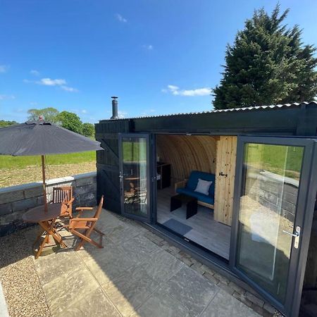 Henny Riverside Glamping Sudbury  Exteriör bild