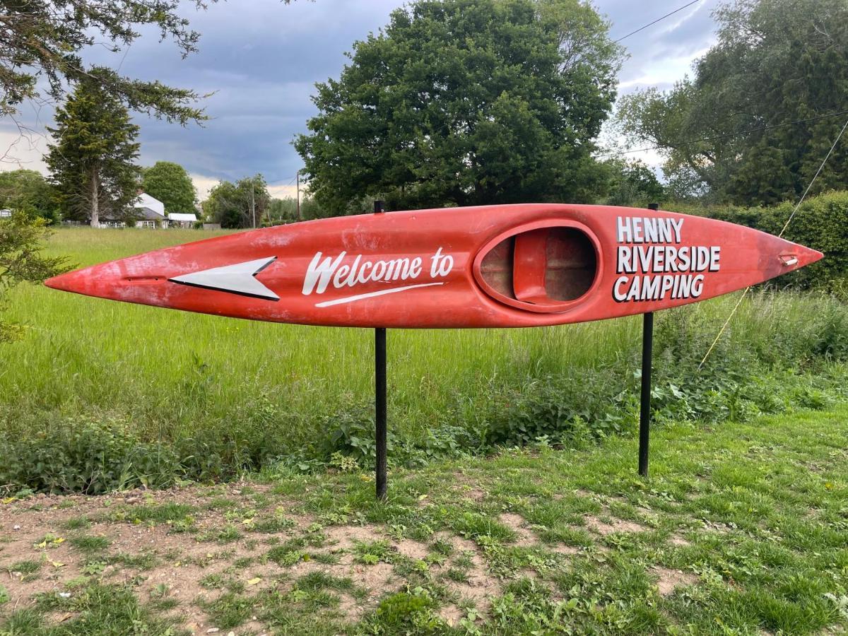 Henny Riverside Glamping Sudbury  Exteriör bild