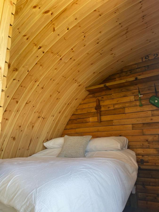 Henny Riverside Glamping Sudbury  Exteriör bild